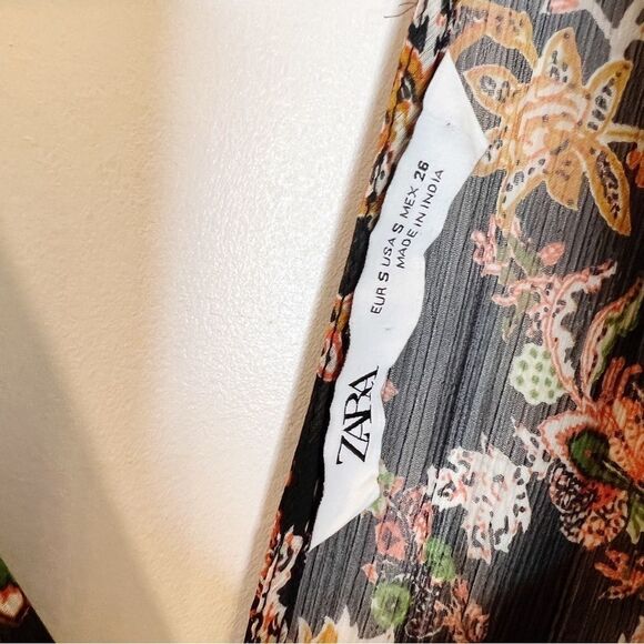 Zara Floral Print Midi Dress with deep V back black Size S - Picture 13 of 13